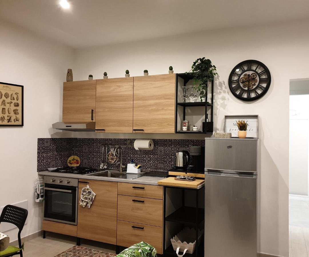 Officinale Rome Apartment, Pineta Sacchetti Exterior foto